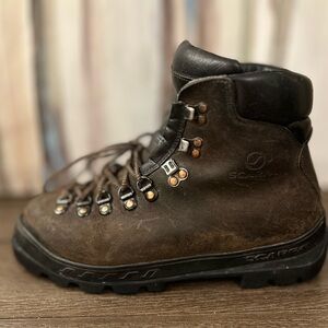 Scarpa Kinesis Pro GTX Italian leather hiking boots - European size 43 (size 12)